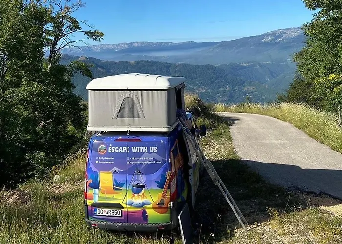Escape Montenegro Campervan Tranzit Campeggio Podgorica
